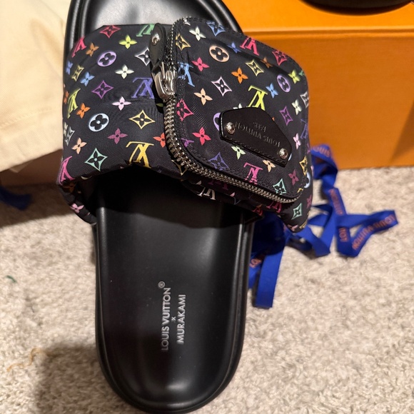 Louis Vuitton sandals - Picture 4 of 5